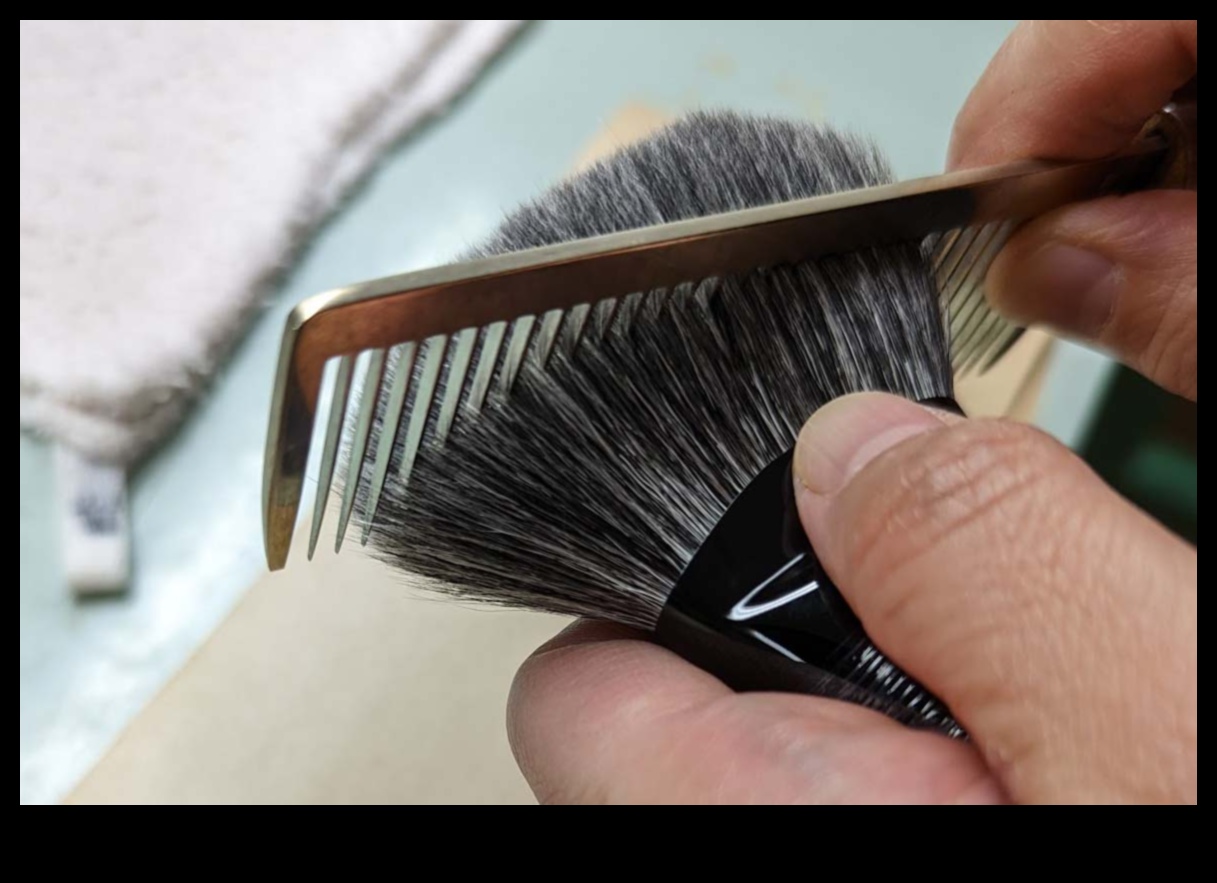 Επένδυση σε χειροποίητα πινέλα Μια ματιά στη χειροτεχνία πίσω από τα τεχνικά εργαλεία ομορφιάς 4 Επένδυση σε χειροποίητα πινέλα: Η χειροτεχνία πίσω από τα τεχνικά εργαλεία ομορφιάς