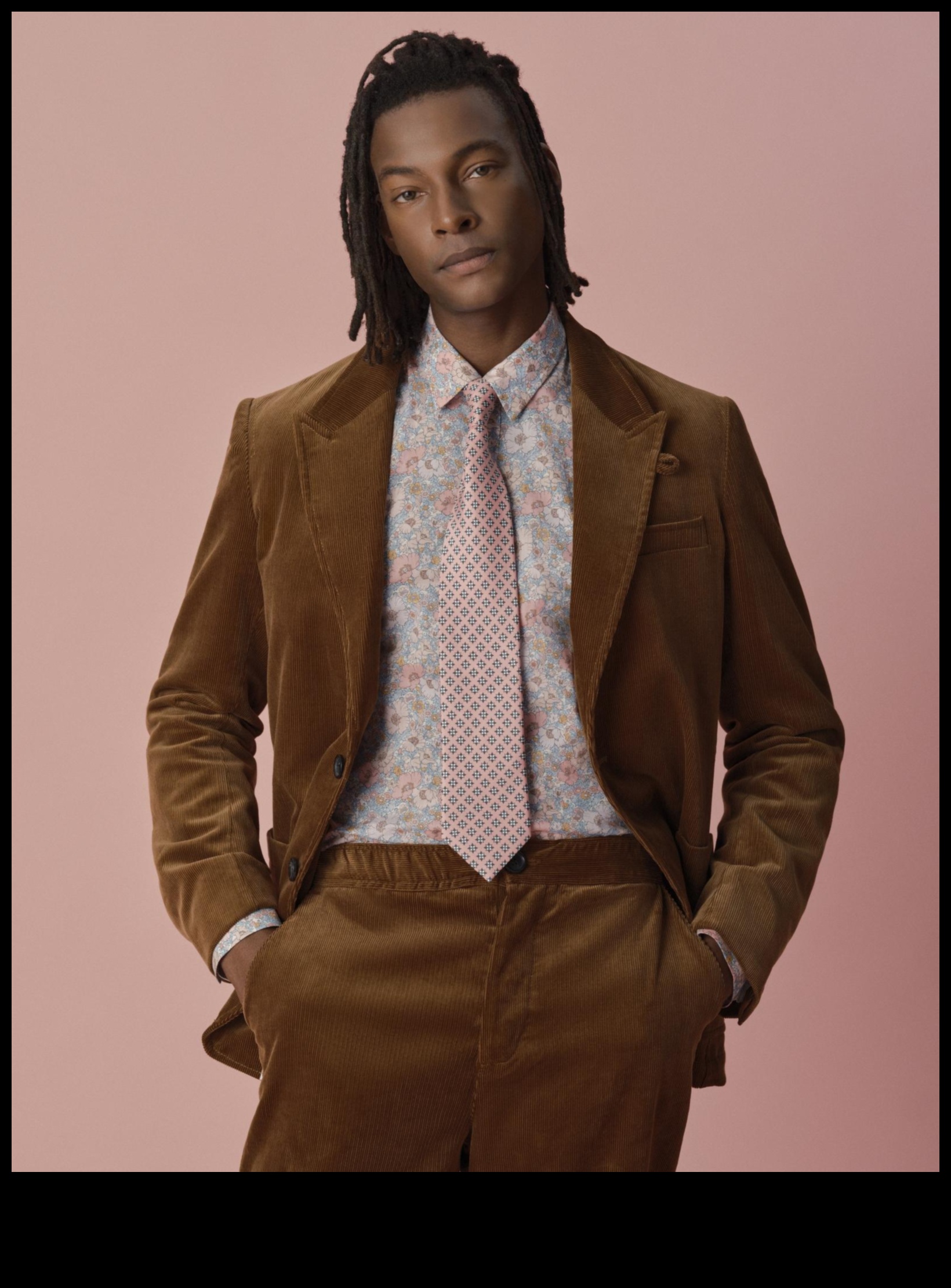 Sartorial Sophistication: Groom's Attire Marvel